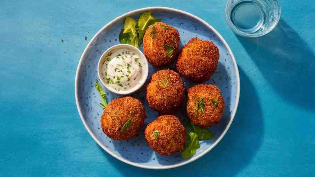 Howard Johnson's Chicken Croquettes Recipe